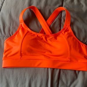 Sports bra